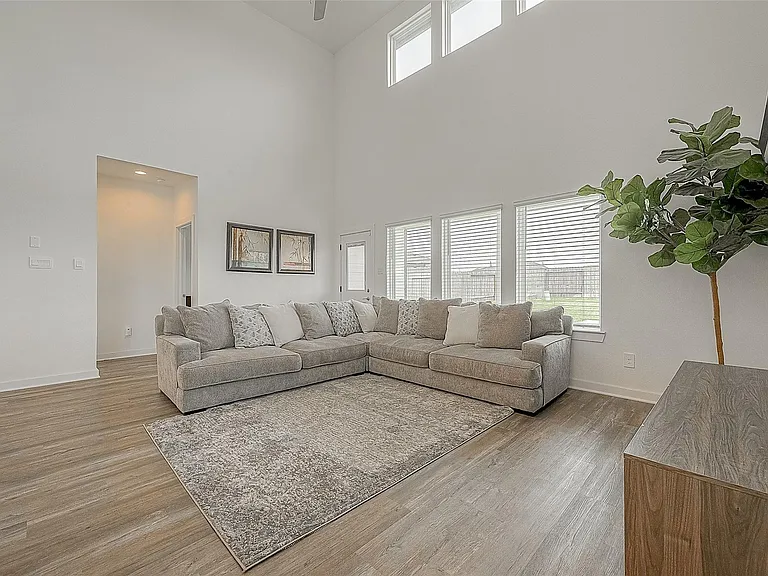 22502 Modica Rift Ln — Photo 5