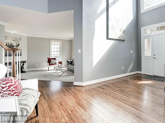 Open Front Foyer