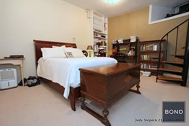 Rented by Bond New York