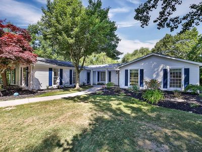 589 Lake Rd, Youngstown, NY, 14174