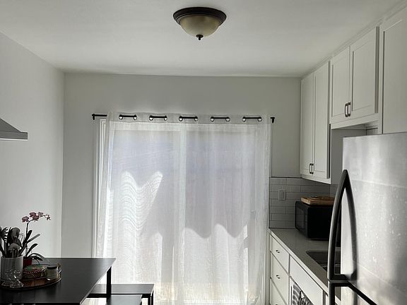 5th image of 1703 Clay St
