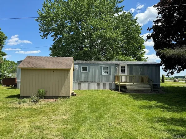 4827 Peterboro Rd, Morrisville, NY 13408