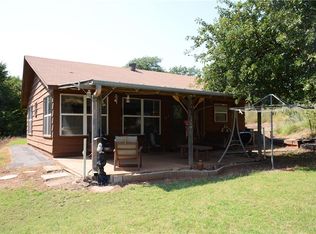 3673 Beach St, Hinton, OK 73047