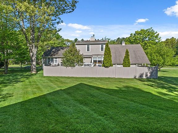 3rd image of 65A Wheelwright Farm #65A