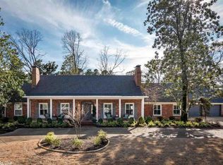 7 Glenridge Rd, Little Rock, AR 72227