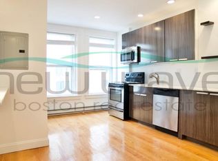 130 Saint Botolph St #8, Boston, MA 02115
