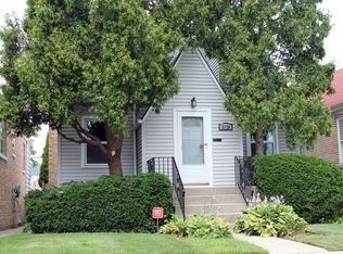 3226 N Ozark Ave, Chicago, IL 60634