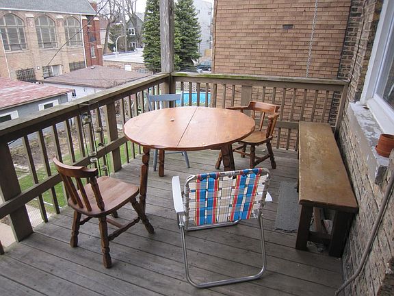 2nd image of 2848 W Dickens Ave