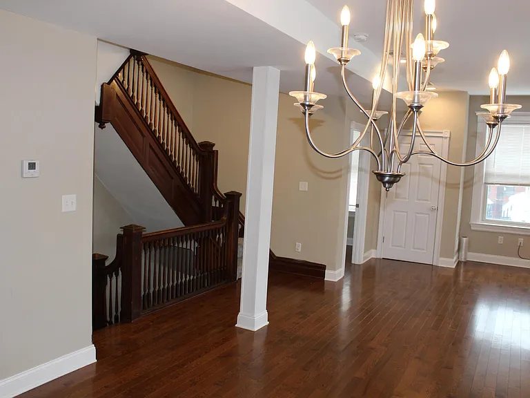 4030 Penn Ave #2 — Photo 7