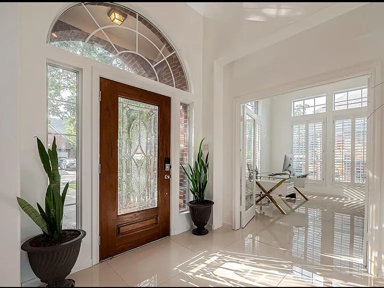 10614 Opal Ridge Dr — Photo 12