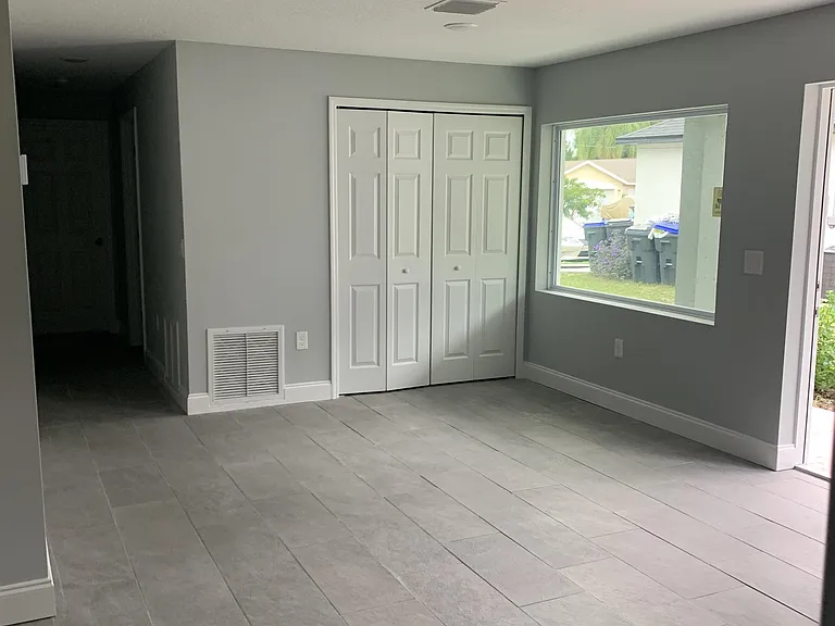 4445 Alpine Ln — Photo 5
