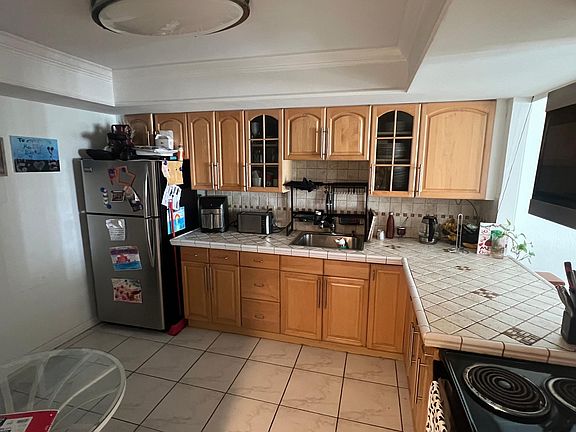 5th image of 1301 Miami Gardens Dr Unit 1-701W
