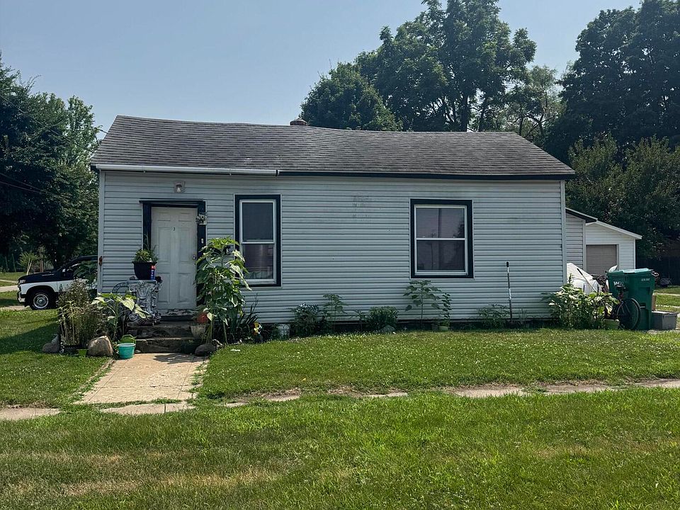 2nd image of 600 Saint Joseph St