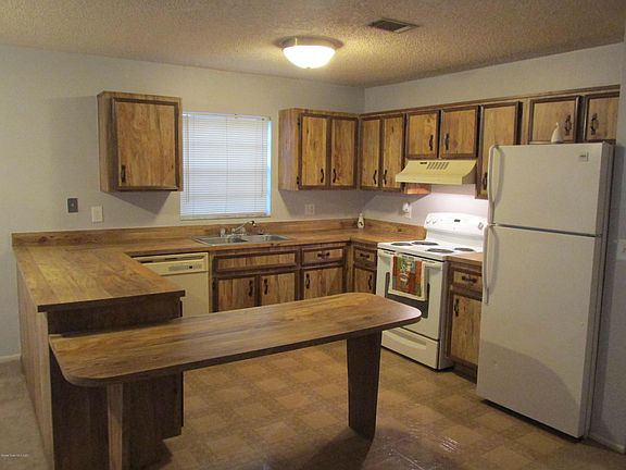 4th image of 1712 Stewart Pl