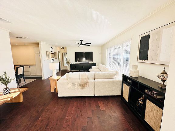 2nd image of 5082 Ouachita Drive