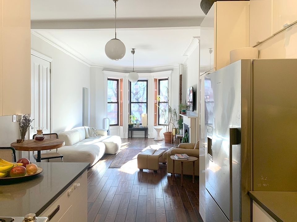 1st image of 507 11th St Floor 2