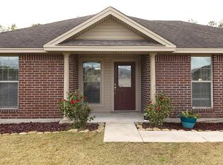 5740 Shadowbend Cir W, Lumberton, TX 77657