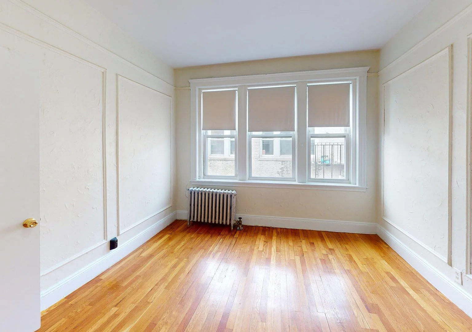 1 bed, $2,225 — Photo 2