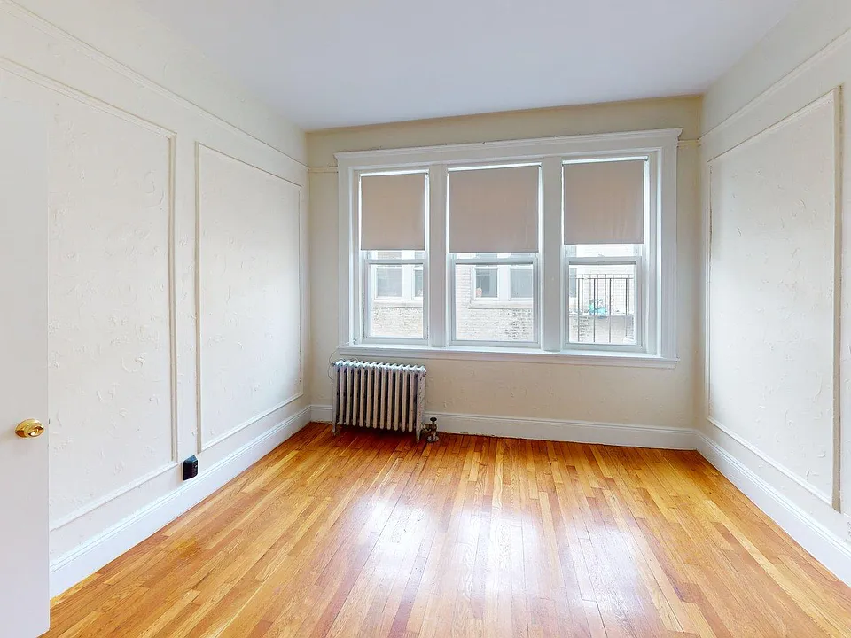 1688 Commonwealth Ave #32