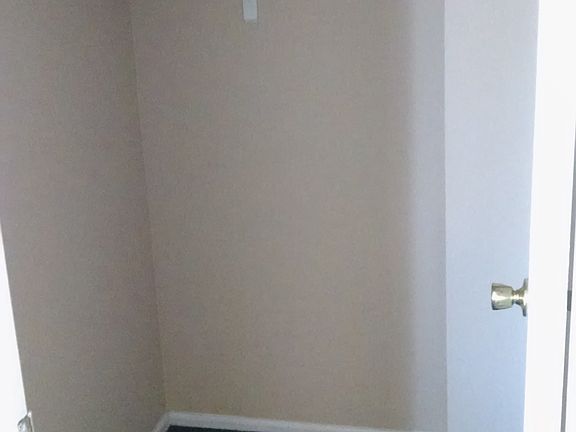 Master - Walk in closet