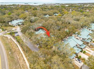 1484 Buckeye Ln, Palm Harbor, FL 34683