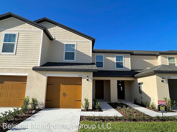 2nd image of 1579 Wynford Cir
