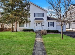 40 Lapsley Ln, Lakewood, NJ