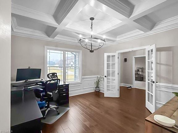 5th image of 5513 Palermo Trl