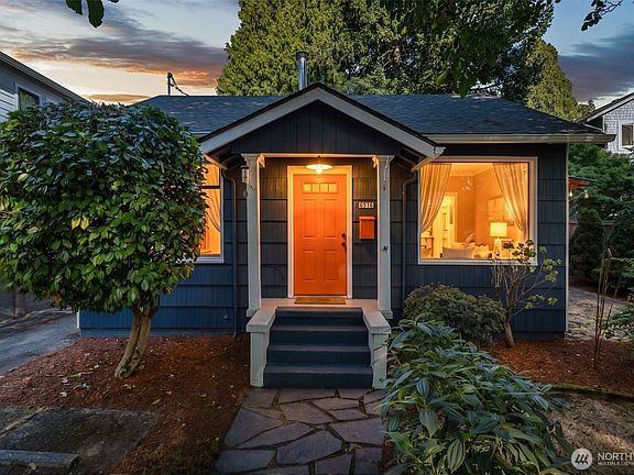 4th image of 6516 41st Avenue SW