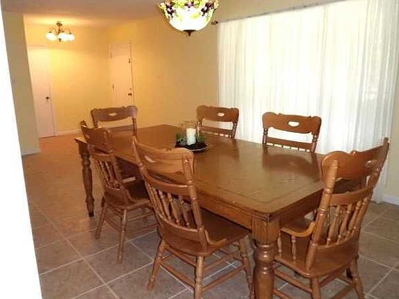 3rd image of 1459 Wooddell Dr