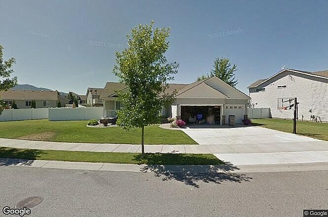 1st image of 24326 E Maxwell Ave