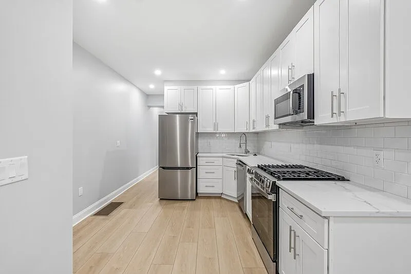 2 bed, 2.0 bath, $3,000 — Photo 4