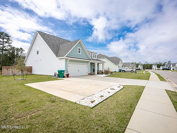 5th image of 6833 Enclave Ln