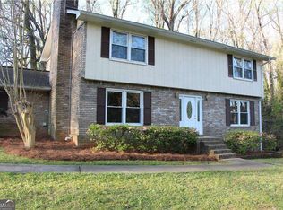 620 Oakstone Way, Roswell, GA 30075