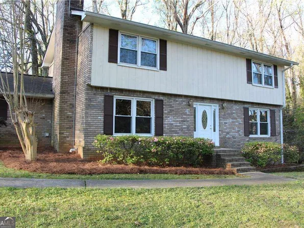 620 Oakstone Way, Roswell, GA 30075
