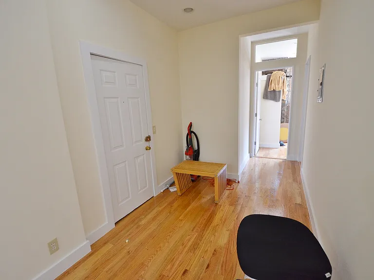 103 Hemenway St #5 — Photo 14