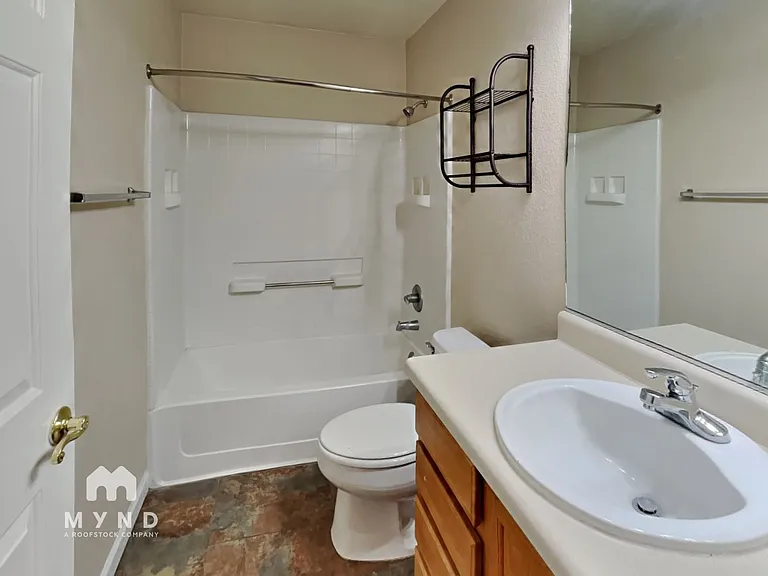 10668 S Silverbluff Dr — Photo 22
