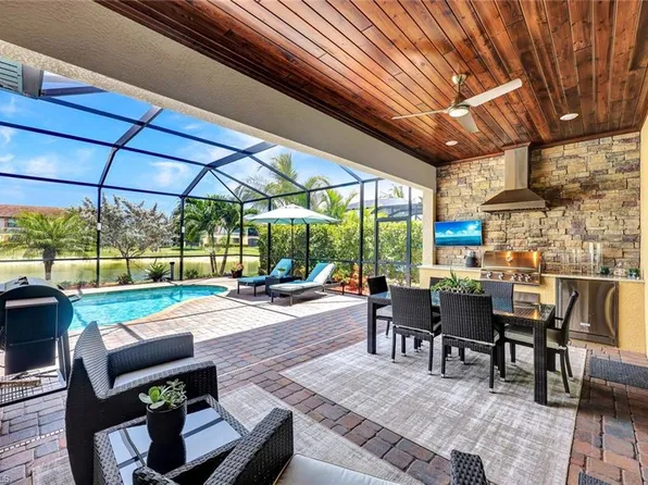 28101 Foxrock Ct, Bonita Springs, FL 34135