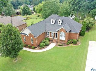 4420 Hidden Lake Dr SE, Owens Cross Roads, AL 35763