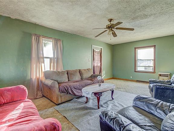 5th image of 1435 Covington Ave