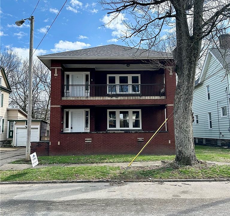 1st image of 615 Wellman Ave SW