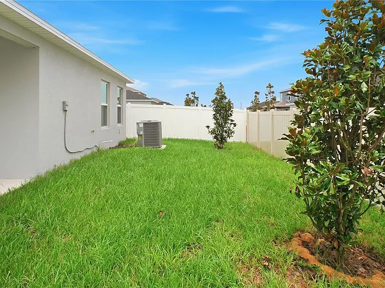 2942 Lavanda Dr — Photo 8
