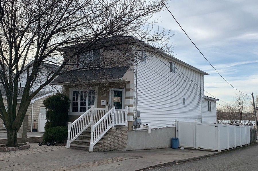 5457 Arthur Kill Rd, Staten Island, NY 10307 Zillow