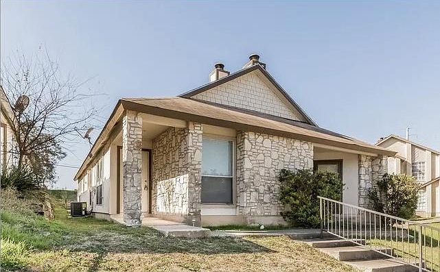 1st image of 8455 Cranberry Hl #1
