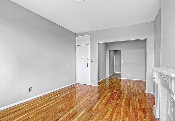 2nd image of 435 Jefferson Ave APT 6