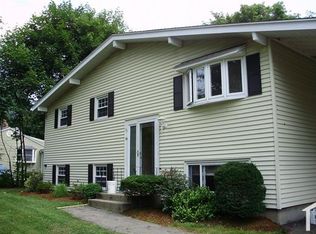 86 Winthrop St, Medway, MA 02053