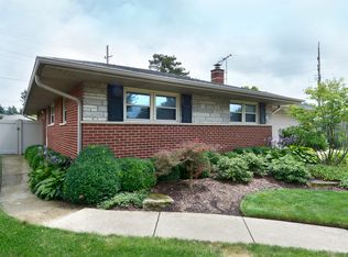 775 Shawn Ln, Des Plaines, IL 60016