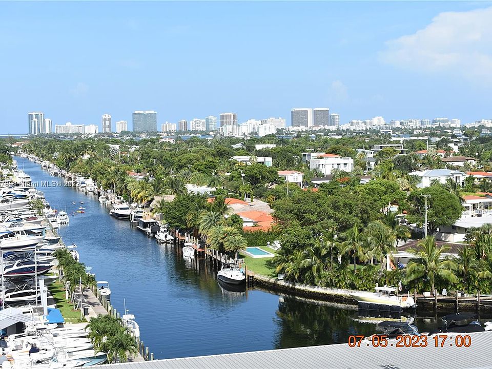 1st image of 13499 Biscayne Blvd APT 914