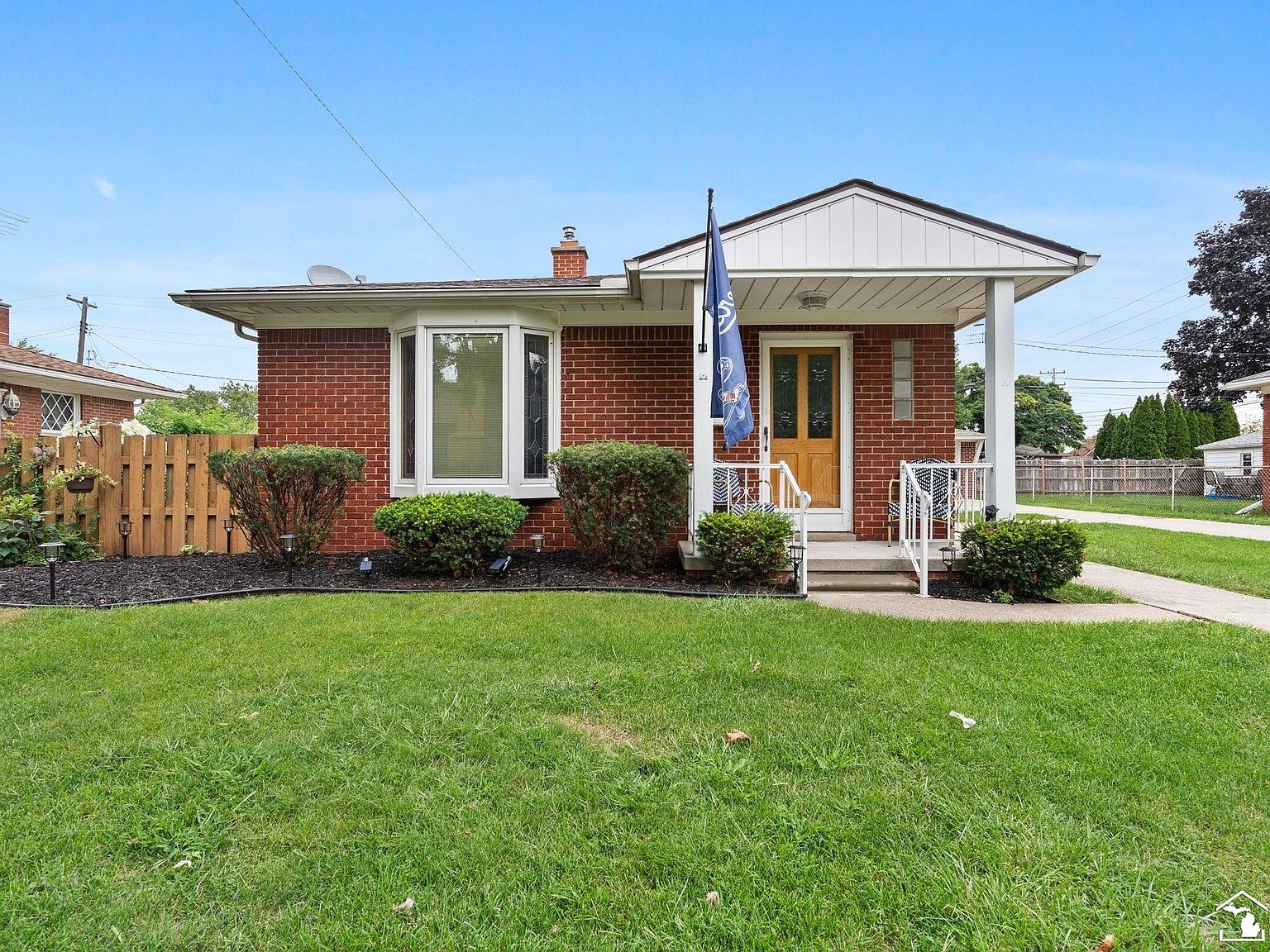 705 9th St, Wyandotte, MI 48192 Zillow