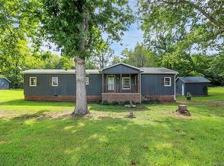 2382 Sutton Spring Rd, York, SC 29745